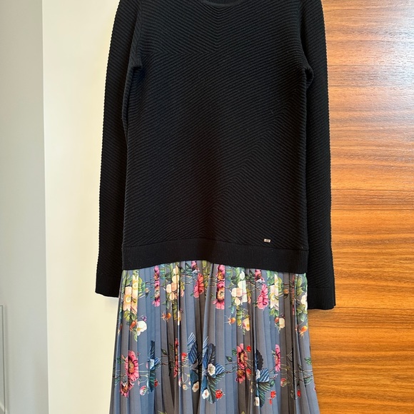 Ted Baker IZITAA Oracle pleated sweater dress- size 0 - Picture 4 of 6